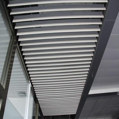 Moistureproof A Layar Aluminium Metal Ceiling Warna yang Dapat Disesuaikan